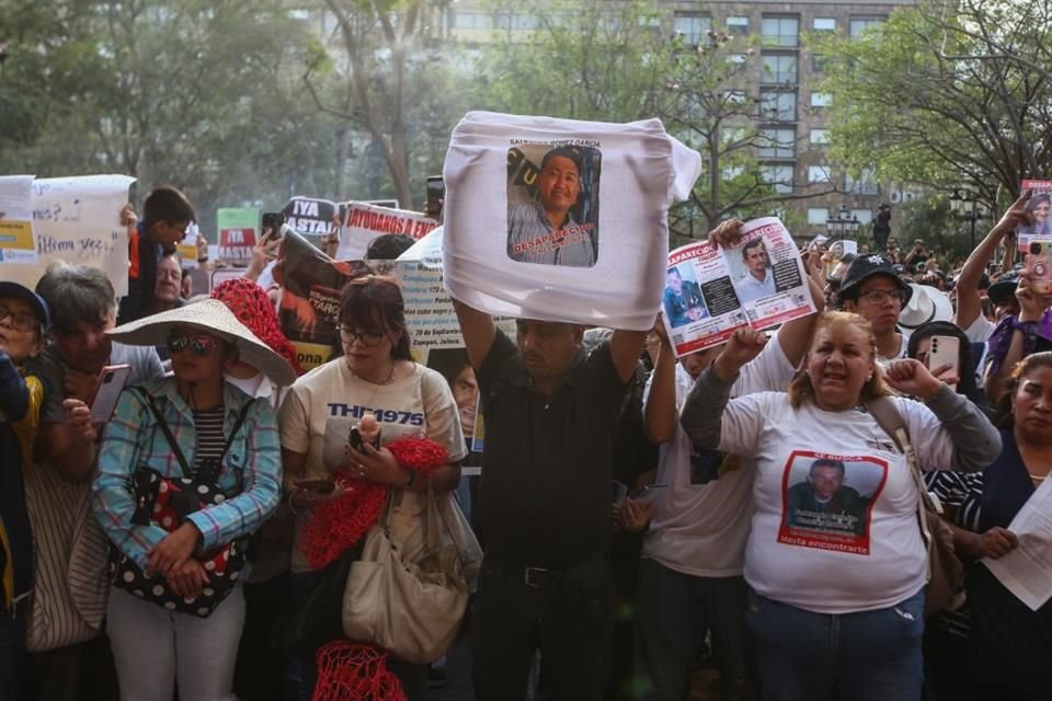 El Gobernador de Jalisco se reunirá este mes con miembros de colectivos para revisar avances sobre el tema de la desaparición forzada.