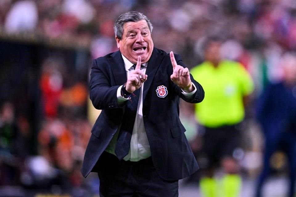 Miguel Herrera expresó que le gustaría volverse a encontrar a la Selección Mexicana en una hipotética Final.