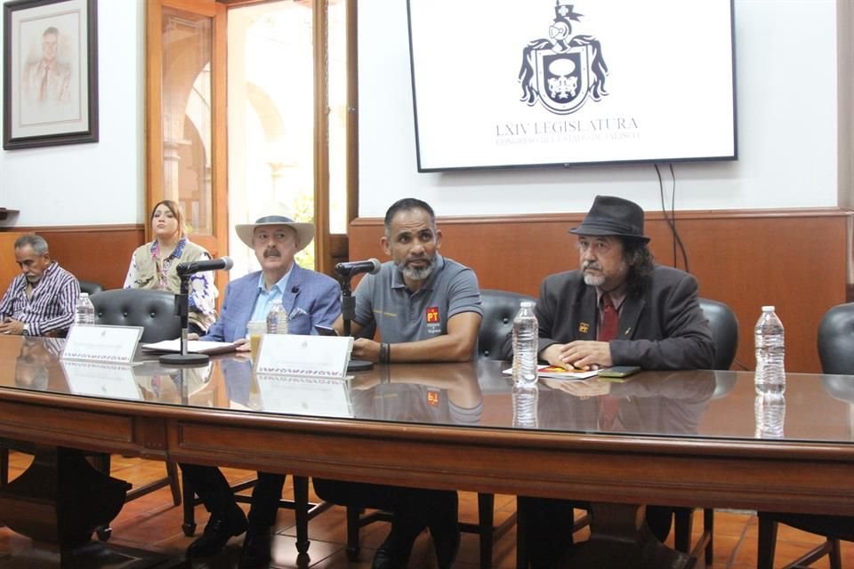 Diputados del PT en Congreso local, convocaron a marcha contra guerra para el sábado, la cual se dirigirá al Consulado de Estados Unidos.
