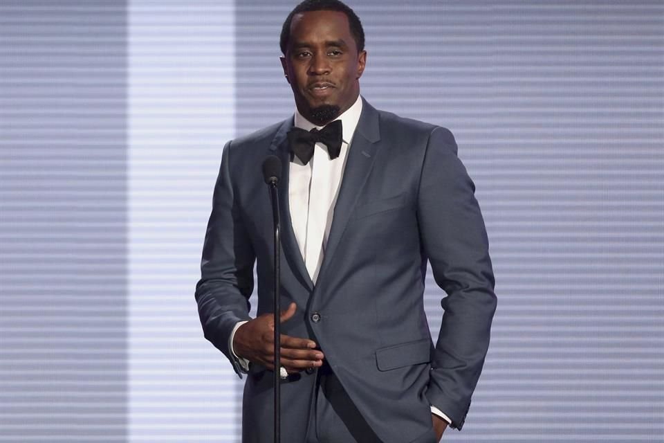 Este lunes, el jurado en el juicio por tráfico sexual contra el rapero Sean 'Diddy' Combs vio unos 20 minutos de videos sexuales del ex magnate.