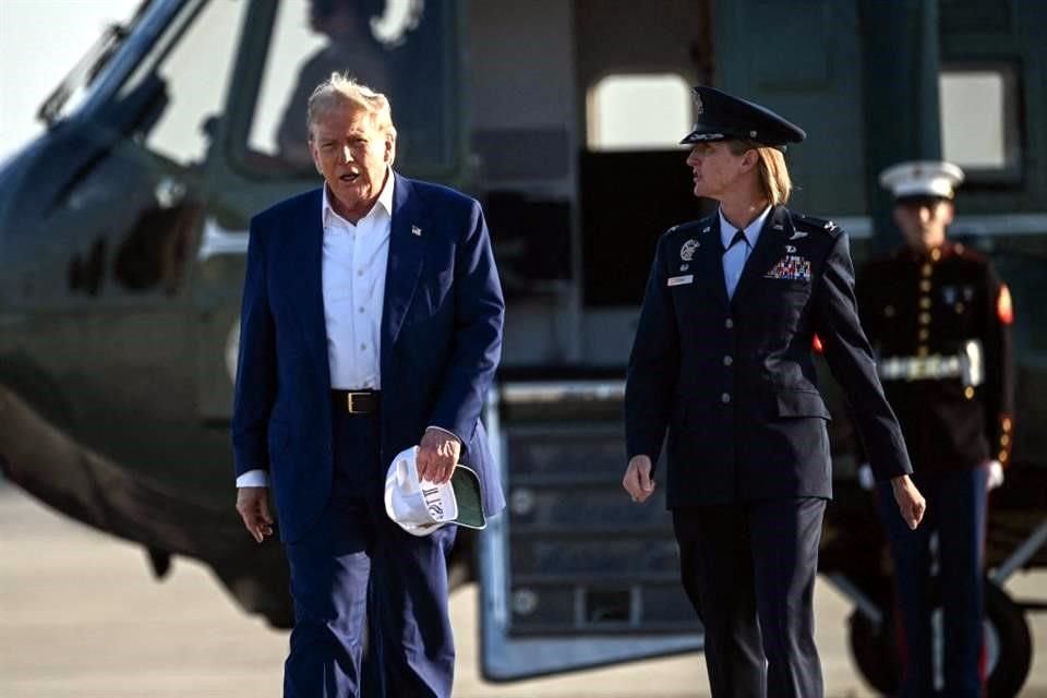 Donald Trump dijo que no quiere ver un 'cambio de régimen' en Irán, lo que, según él, llevaría al caos.