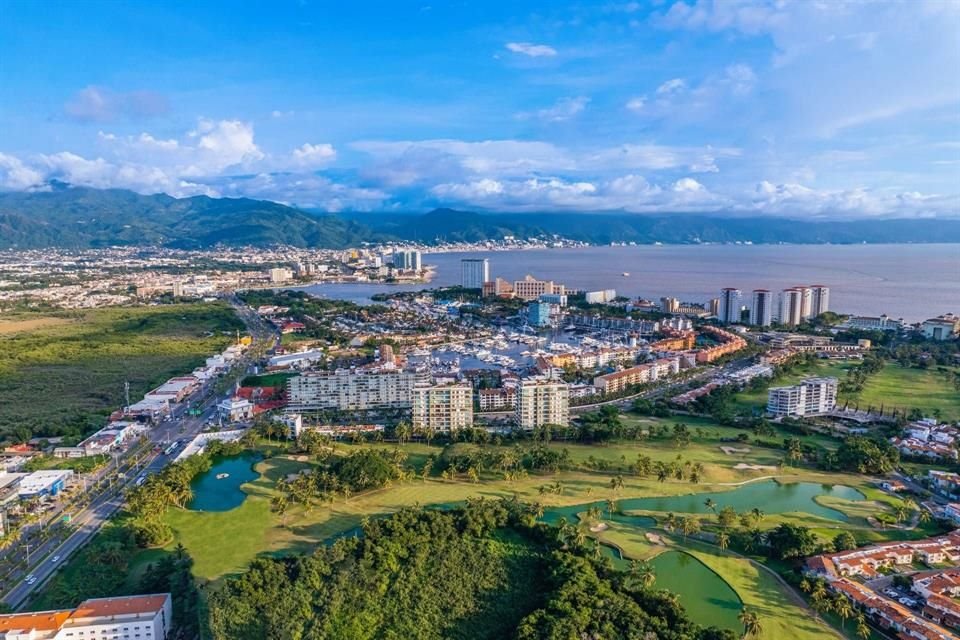 El Plan Estatal de Desarrollo y Gobernanza (PEDG) 2024-2030 prevé una transformación del turismo en Jalisco, pero le falta claridad.