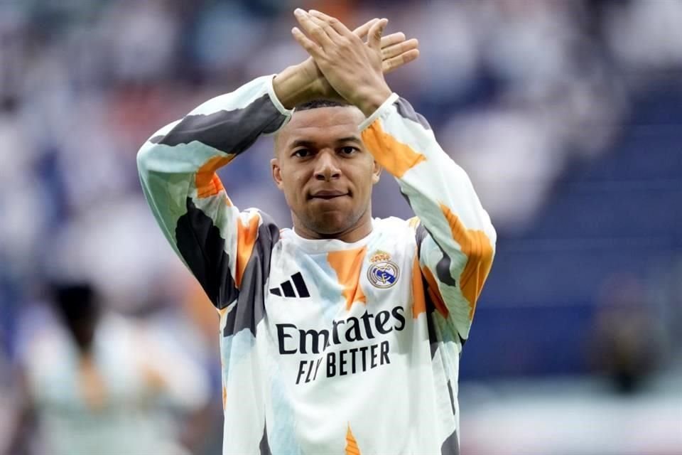 Kylian Mbappé se alista para el último partido de la fase de grupos del Mundial de Clubes.