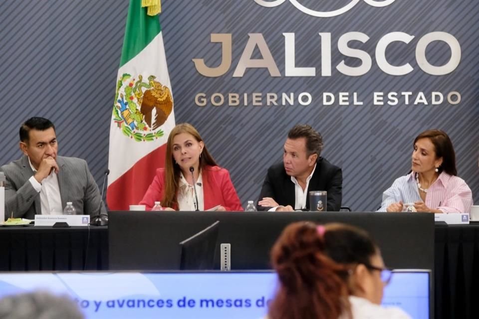 El Gobernador Pablo Lemus y representantes de colectivos de búsqueda de personas acordaron una reunión en Teocaltiche, así como acceso al C5.