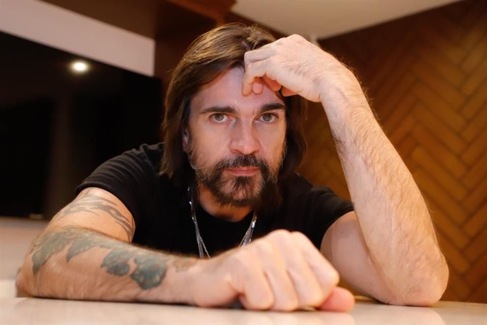 El cantante Juanes se encuentra alistando su concierto de promoción de su nuevo álbum, en el mítico Hollywood Bowl de Los Ángeles.