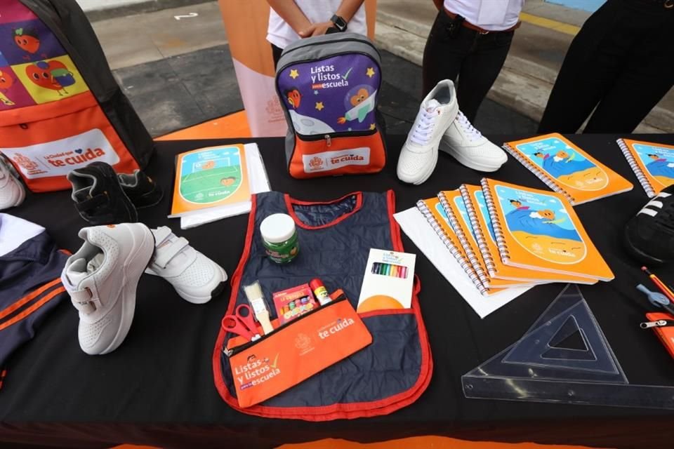 Útiles escolares del programa ¡Listo Jalisco!.