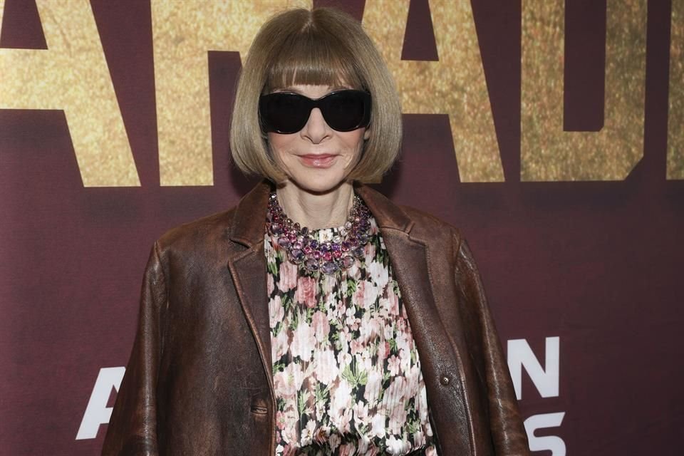 Wintour asumió la dirección de Vogue en 1988, luego de haber sido directora creativa de la revista en 1983 y editora en jefe de la edición británica.