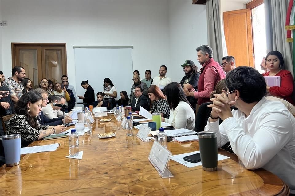 Comisión de Hacienda del Congreso de Jalisco avaló que tarifa del Siapa suba 9.65 por ciento, falta aval del Pleno.