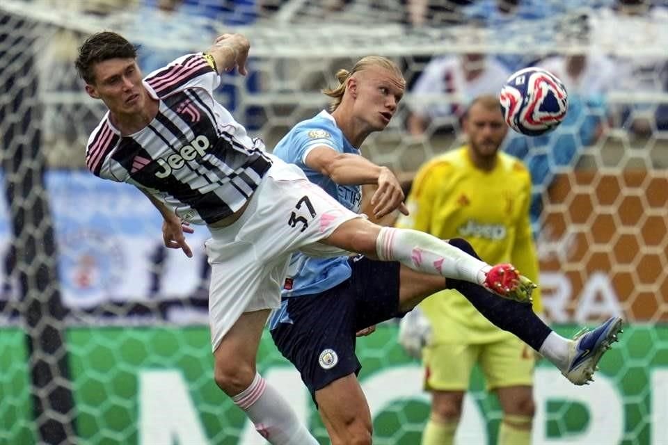 La Juventus batalló a la defensa.