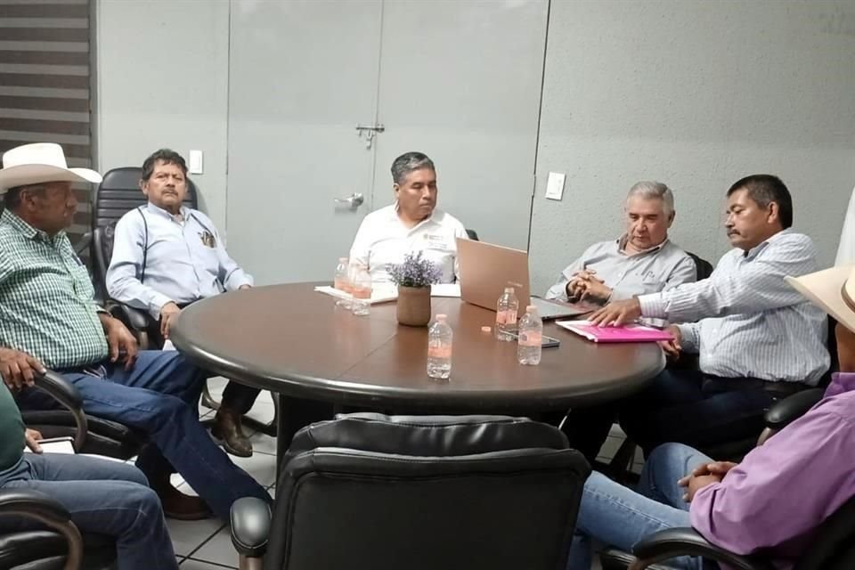 Durante una reunión de poco más de una hora en Ciudad Victoria entre productores agrícolas y el funcionario federal, el diálogo se agotó sin llegar a acuerdos.