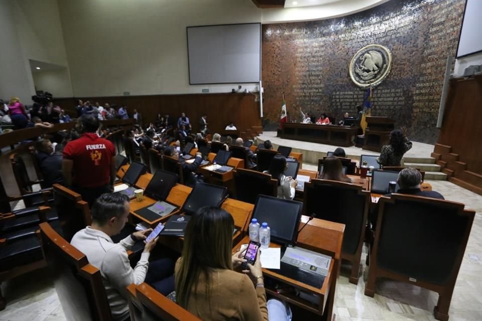 Con l'approvazione del diviso Congresso di Jalisco, il Sistema intermunicipale dei servizi di acqua potabile e fognatura (Siapa) potrà aumentare le sue tariffe del 9,65%.