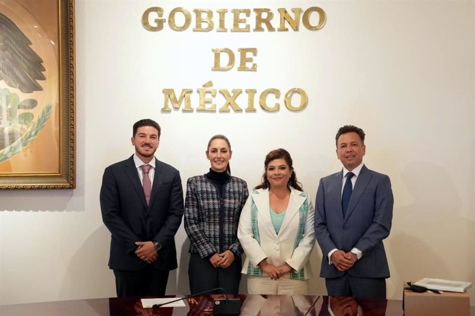 Il Presidente ha incontrato i governatori di Nuevo León e Jalisco, nonché il capo del governo di Città del Messico, per definire i dettagli della Coppa del Mondo del 2026.