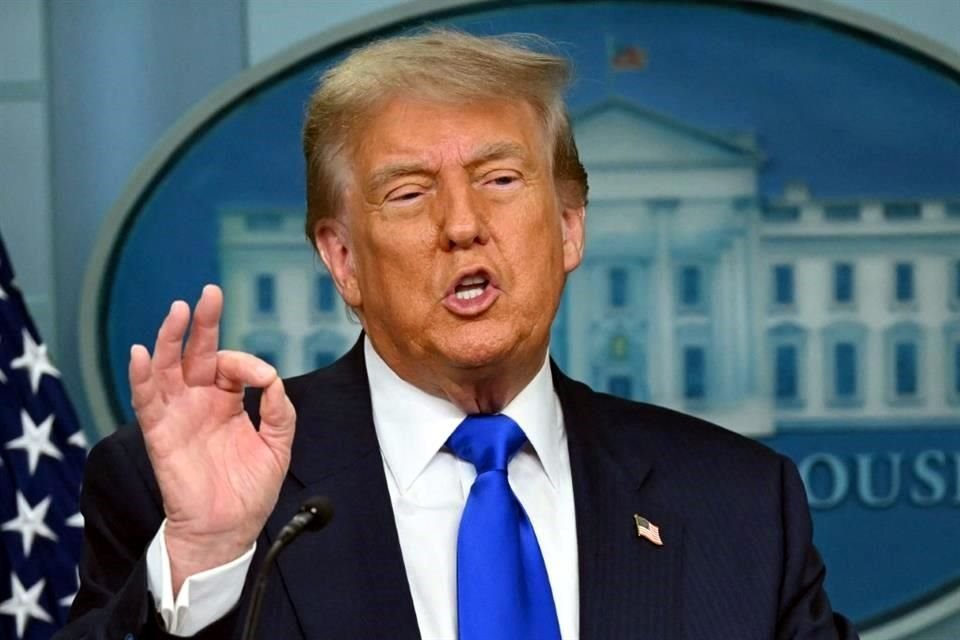 El Presidente Donald Trump criticó la decisión canadiense de imponer un impuesto a los servicios digitales.