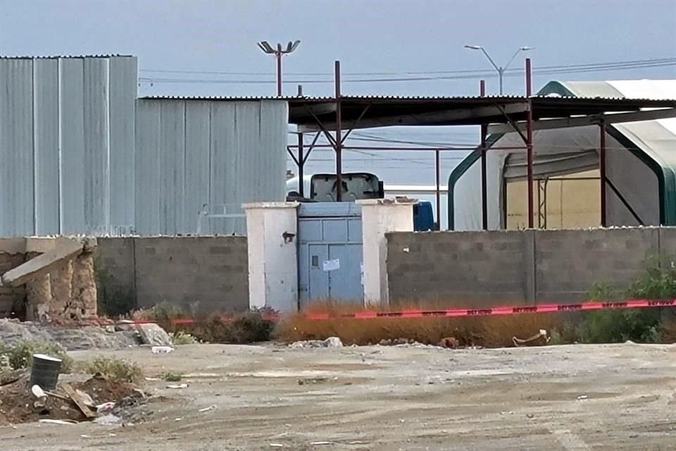 Autoridades detuvieron a un hombre, quien dijo ser hermano del dueño.