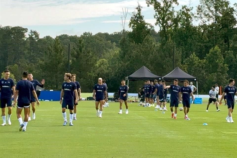 Los Rayados recuperaron a Héctor Moreno y tendrán plantel completo ante Borussia Dortmund.