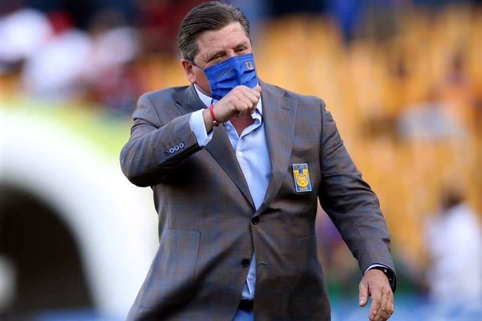 Miguel Herrera resaltó que Atlas sí tuvo suerte en su disparo a gol, no como Nico López en una jugada similar.