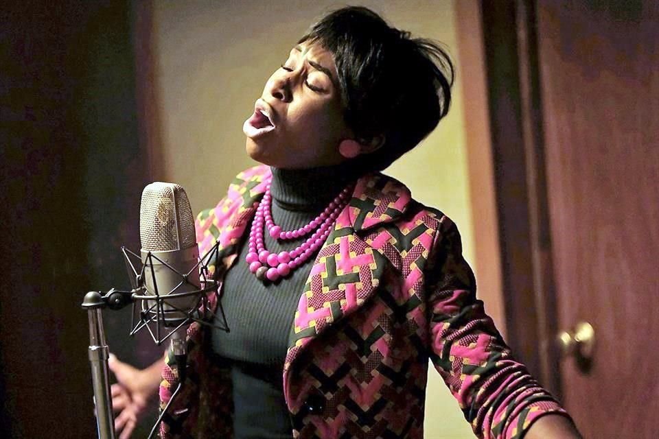 Cynthia Erivo, intérprete de Aretha Franklin en teleserie, destacó el talento y resiliencia de 'La Reina del Soul'.