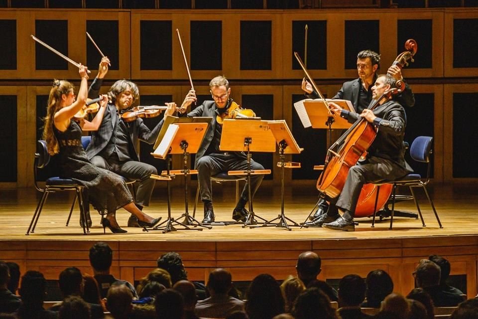 String Quintet Wiener Kammersymphonie.