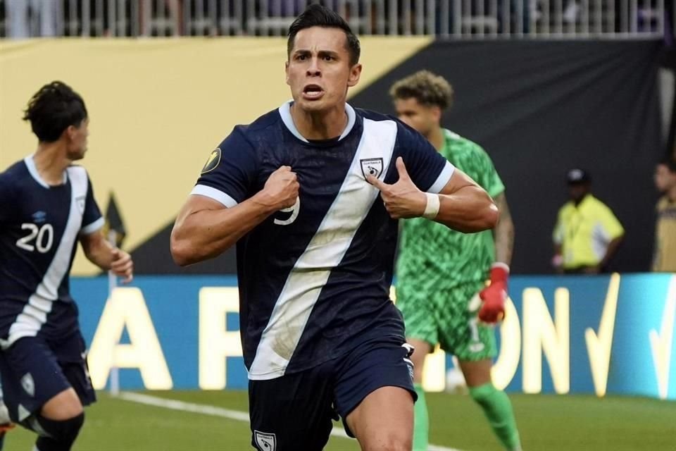 Rubio Rubín igualó el partido en los 90 minutos.