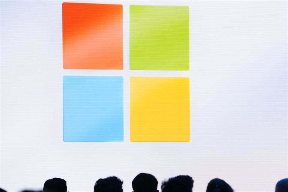 Microsoft presentó una IA que diagnostica mejor que médicos, pero el estudio se hizo en condiciones poco realistas. ¿Innovación médica o estrategia de marketing?