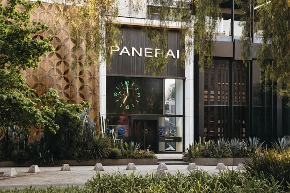 Los relojes de lujo Panerai para hombre y mujer combinan el diseño italiano con la tecnología suiza.