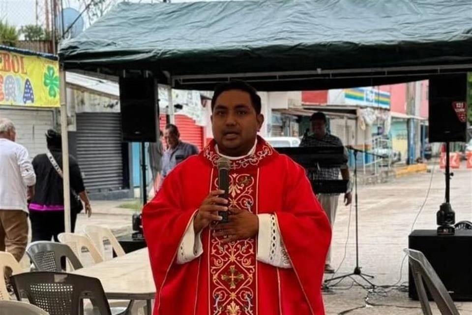 Héctor Pérez, sacerdote en Villahermosa, Tabasco, fue atacado cuando salía de su domicilio para ver  a un enfermo en lo que, afirma la Iglesia, fue una confusión.