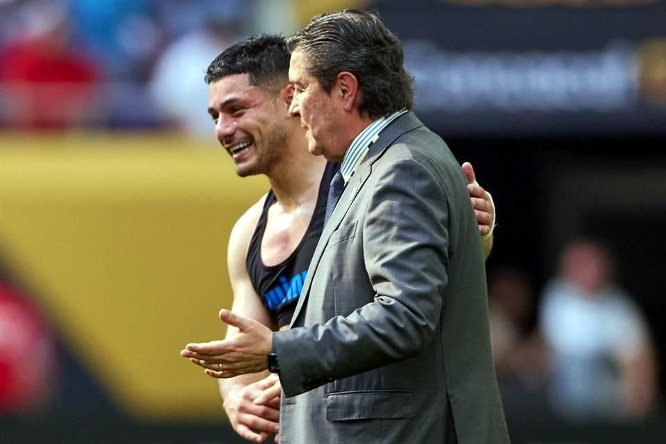 Luis Fernando Tena tiene a Guatemala en las Semifinales de la Copa Oro y quiere más.