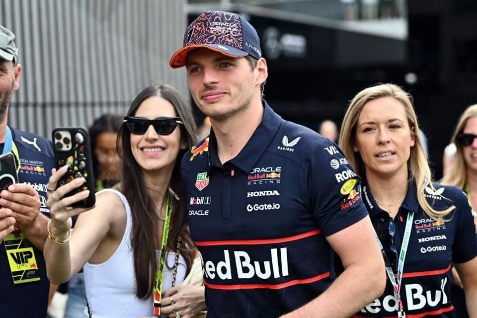 A las mujeres cada vez les gusta más la F1.