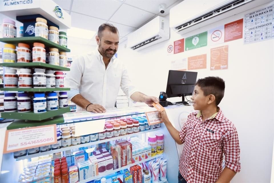 Inicio del programa 'Salud cerca de ti' donde, por medio de una tarjeta, el Gobierno de Tlajomulco brindará consultas, medicinas y análisis gratis a sus beneficiarios.