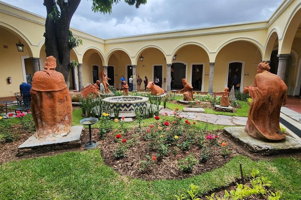Tras cuatro meses de trabajo, terminó la rehabilitación del Patio Los Mangos, al interior del Centro Cultural El Refugio en Tlaquepaque.