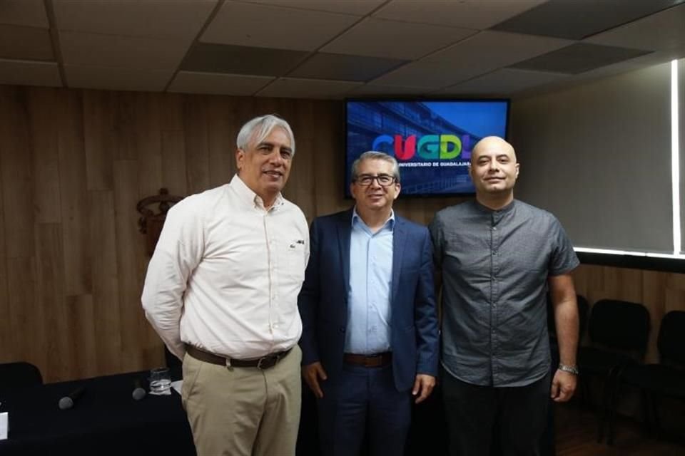Académicos del Centro Universitario presentaron un programa internacional de conexión comunitaria.