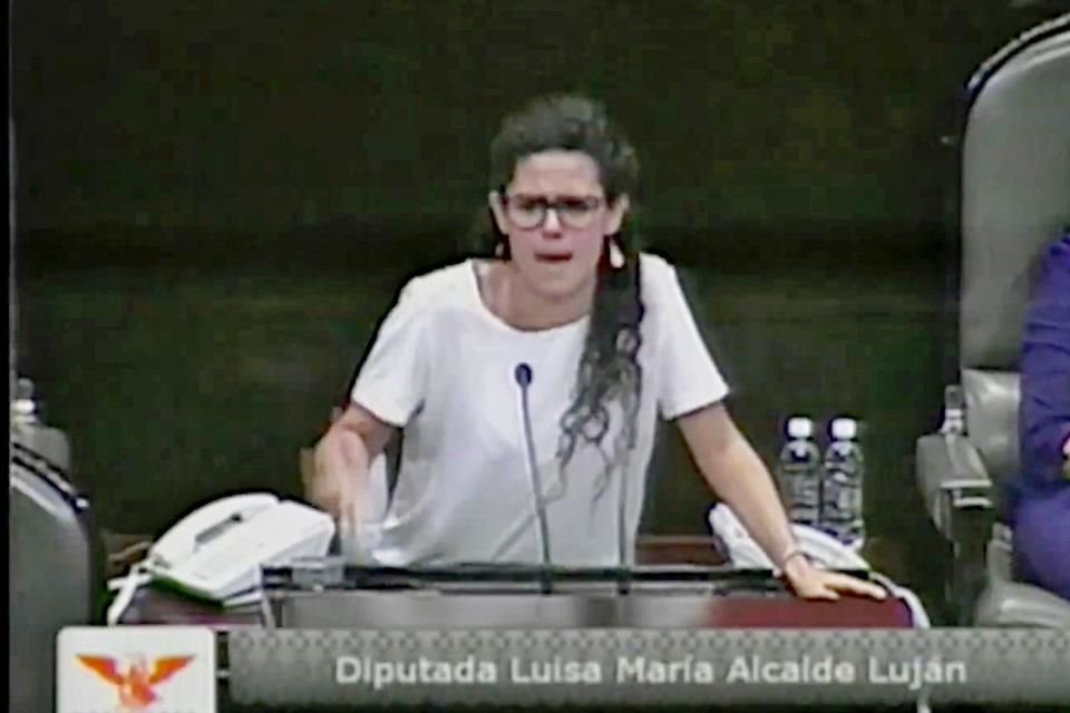 Morenistas se opusieron en 2014 a reformas para autorizar intervención de comunicaciones, y ahora leyes semejantes impulsadas por CSP.