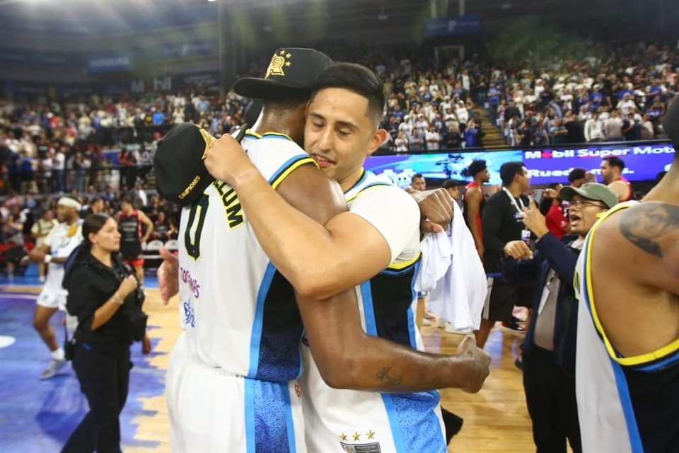 Astros de Jalisco se consagran, por tercera ocasión, como campeones de Liga de Basquetbol Cibacopa al derrotar 90-77 a Zonkeys de Tijuana. 
