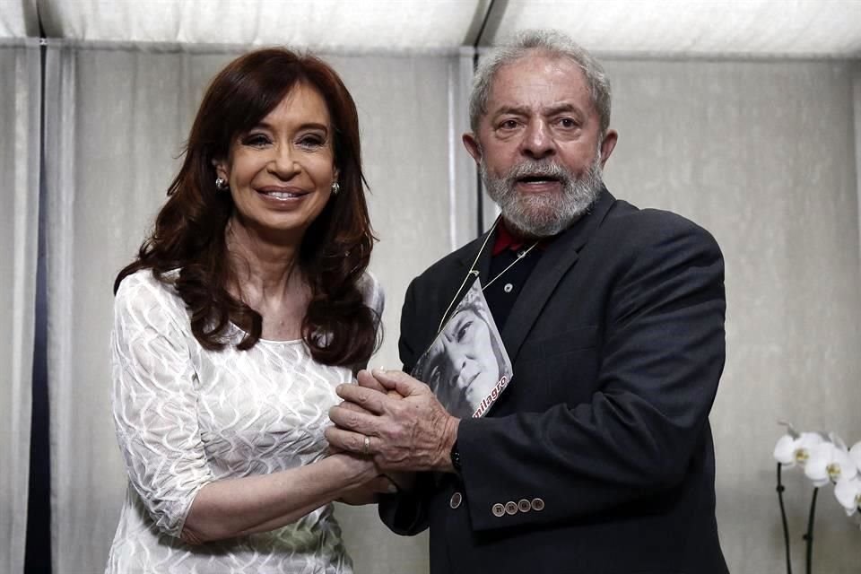 Un tribunal argentino accedió a que el Presidente brasileño visite a Cristina Fernández, quien está en prisión domiciliaria por corrupción.