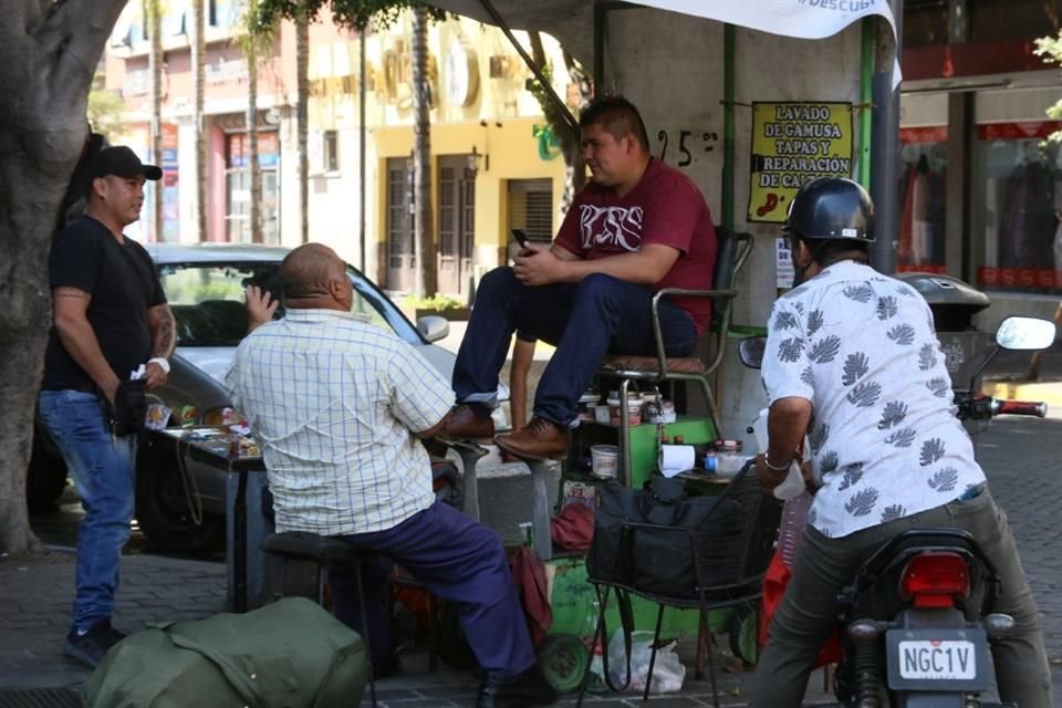 La Alcaldesa Verónica Delgadillo dijo que habrá acercamiento con todos los sectores y ya hay acercamiento con los aseadores de calzado.