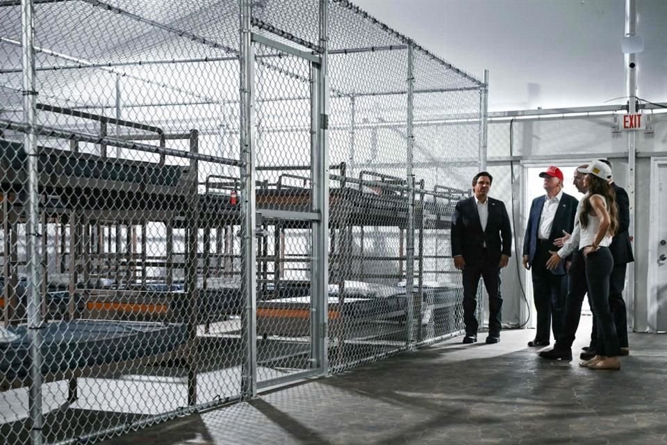 El Presidente Donald Trump durante una visita al 'Alcatraz de los caimanes' en Florida, el 1 de julio.
