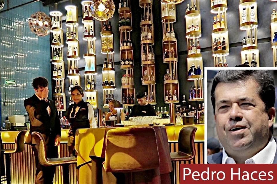 El diputado Pedro Haces celebró su cumpleaños con legisladores morenistas en el lujoso club privado 'Caroline's 400' del hotel St. Regis.
