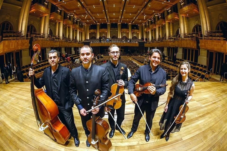 La Wiener Kammersymphonie se presentó en la Sala Principal del Palacio de Bellas Artes.