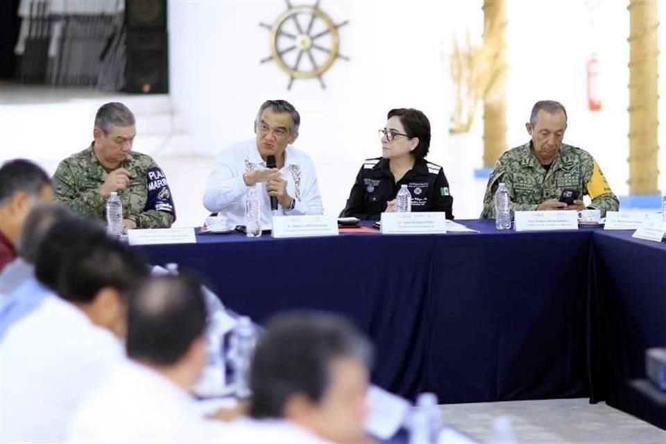 El Gobernador Américo Villarreal y la Coordinadora Nacional de Protección Civil, Laura Velázquez, encabezaron una reunión en Tamaulipas.