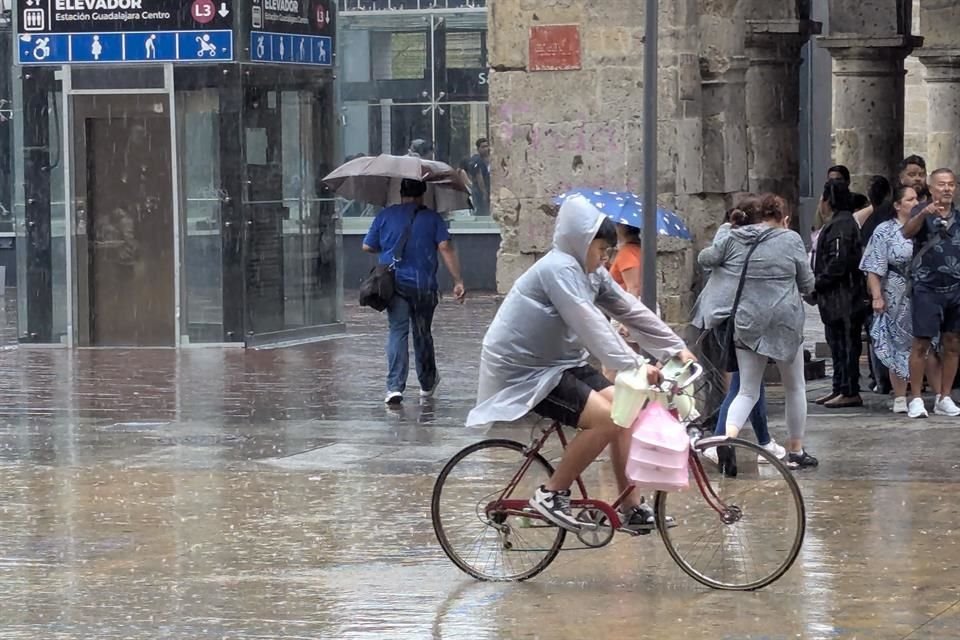 La temporada de lluvias no 'perdonará' este sábado en la Zona Metropolitana de Guadalajara.