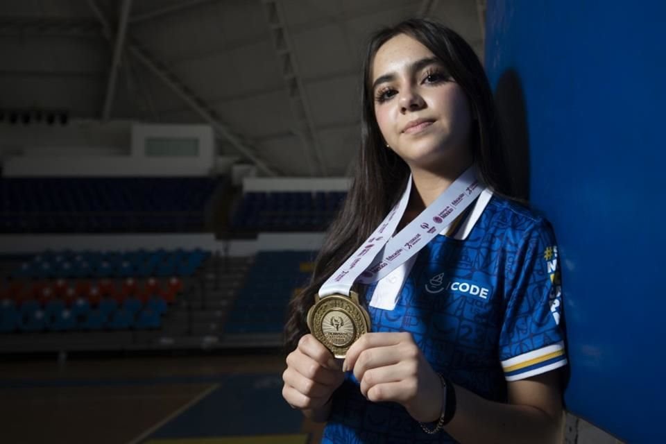 Y tras cinco años intentándolo, logró conseguir una medalla de oro en la Olimpiada Nacional (ON) 2025.