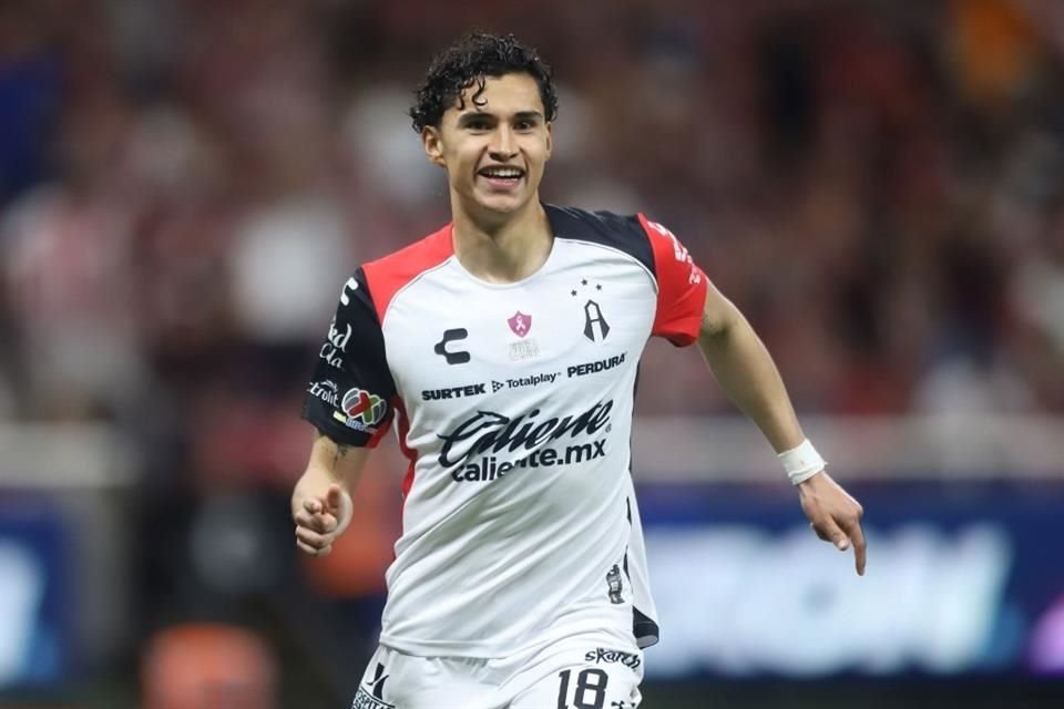 Cruz Azul aumentó su propuesta económica por Jeremy Márquez, por lo que el bicampeón del Atlas está cerca de irse.