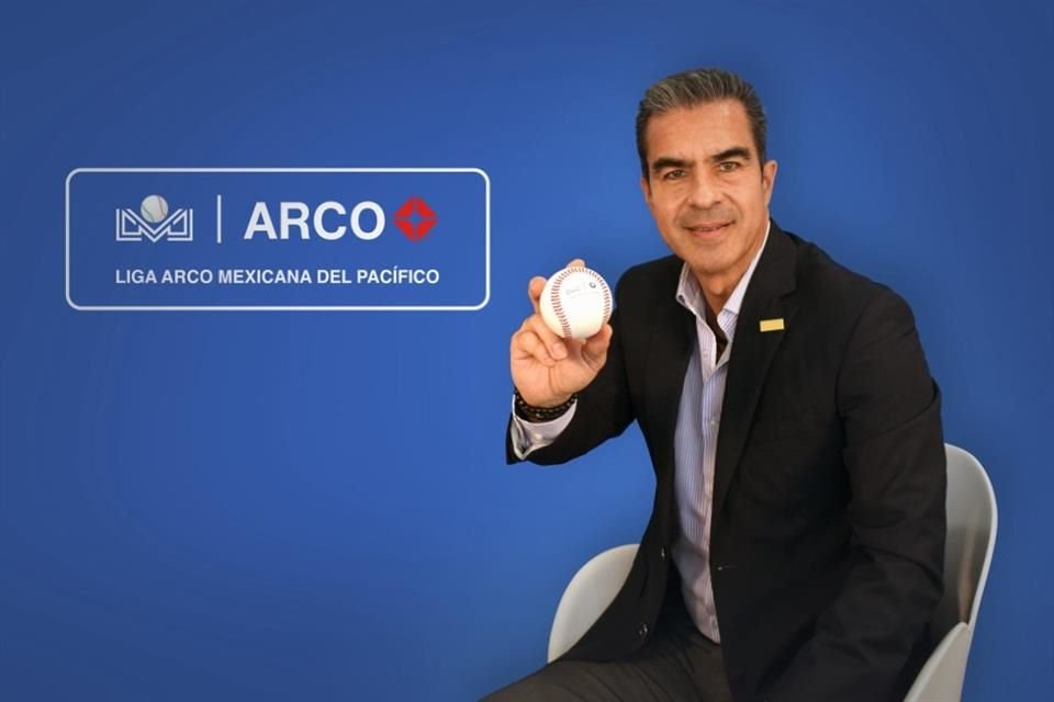 Salvador Escobar, presidente de la LMP, busca mejorar la experiencia de los seguidores en torno al beisbol.