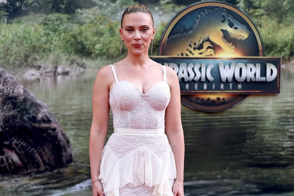 Al contar las recaudaciones de todas las películas más exitosas en las que ha participado Johansson, sumamos la increíble cantidad de 14 mil 800 millones de dólares.