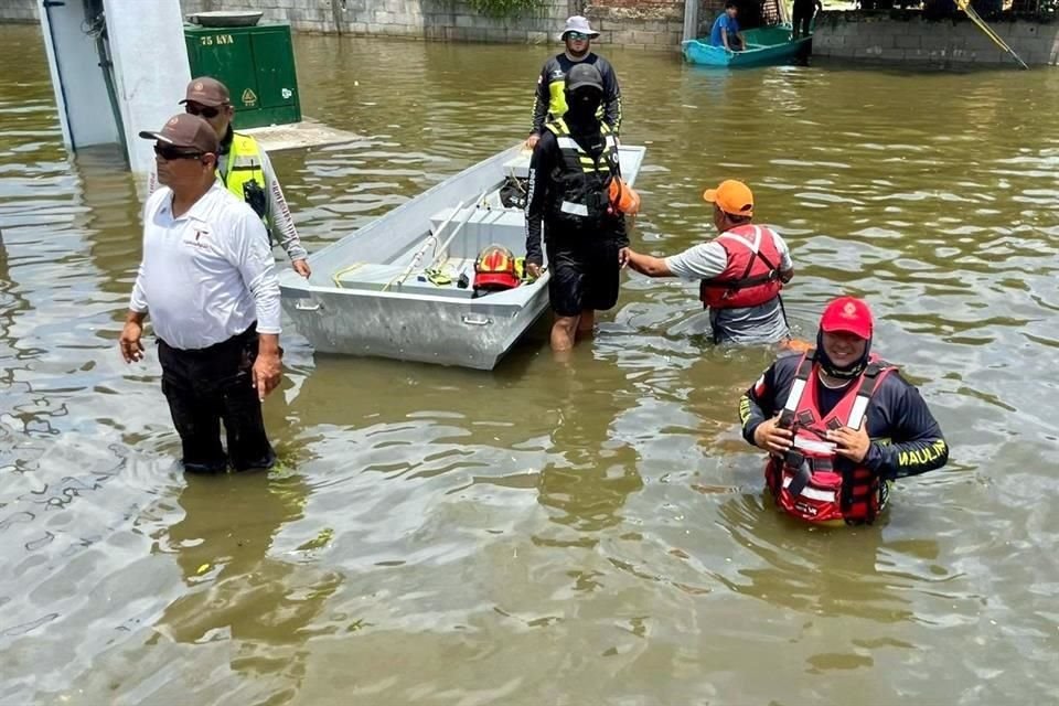 Se estima que al menos 300 colonias están amenazadas por posibles escurrimientos, golpe de agua y desbordamientos de ríos y lagunas.