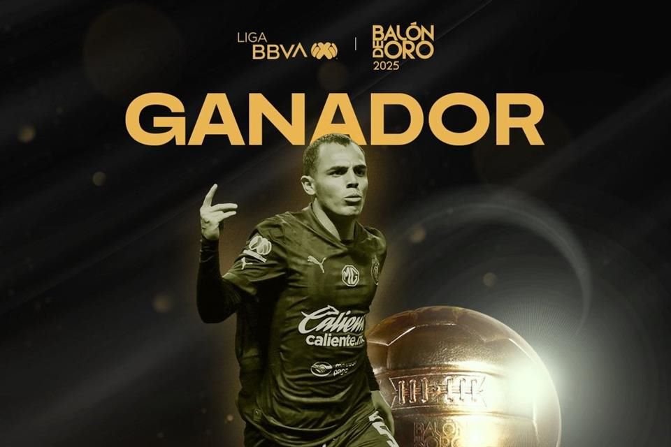 Hugo Camberos fue galardonado como el Novato del Año de la Liga MX.