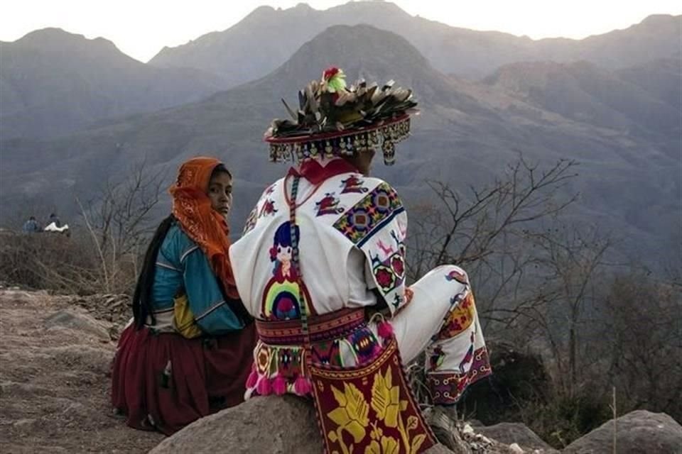 La ruta propuesta por autoridades wixaritari parte en la Sierra Madre Occidental, en Jalisco, hasta llegar a la cima del Cerro El Quemado, en San Luis Potosí.