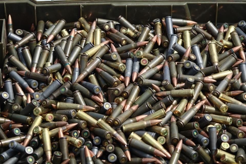 Conmemoraron el Día Internacional De La Destrucción de Armas de Fuego donde asistió Pablo Lemus Navarro en la 15/a. Zona Militar.
