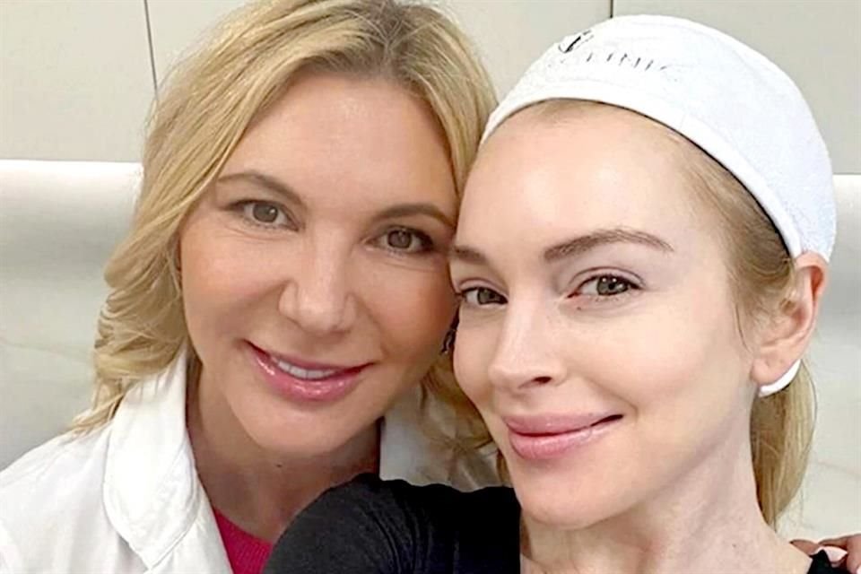 La propia Lindsay la ha mencionado y ha aparecido con ella en sus redes sociales y entrevistas.