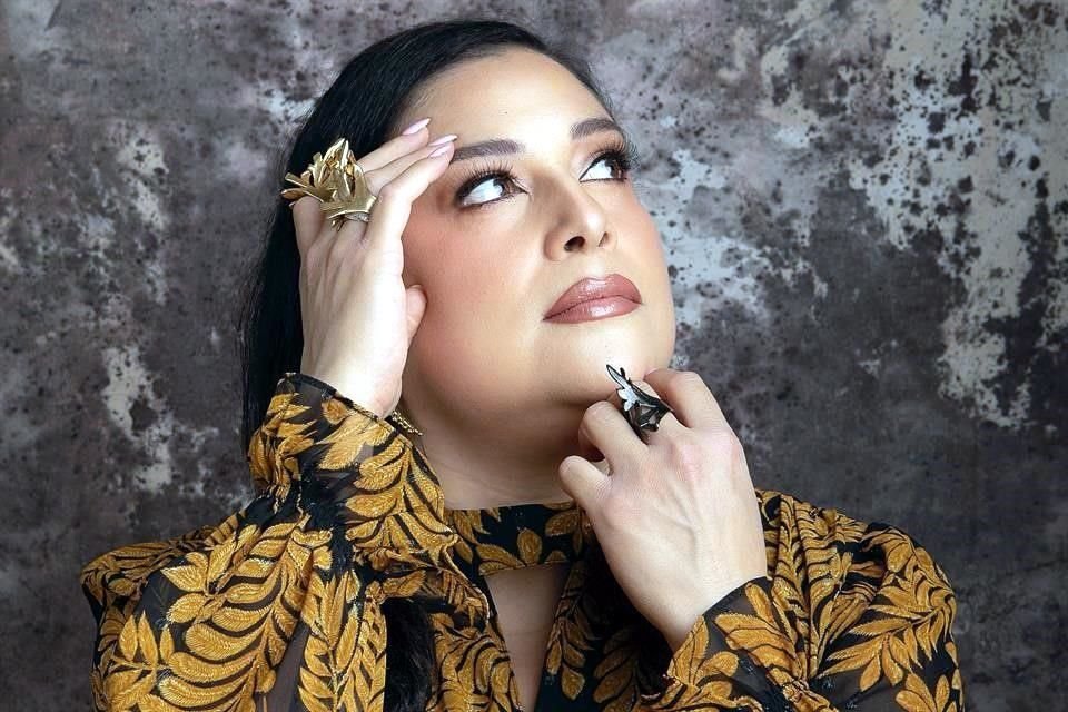 La actriz regia Paloma Cordero participa en 'Siete Veces Adiós' y 'Mentiras'.